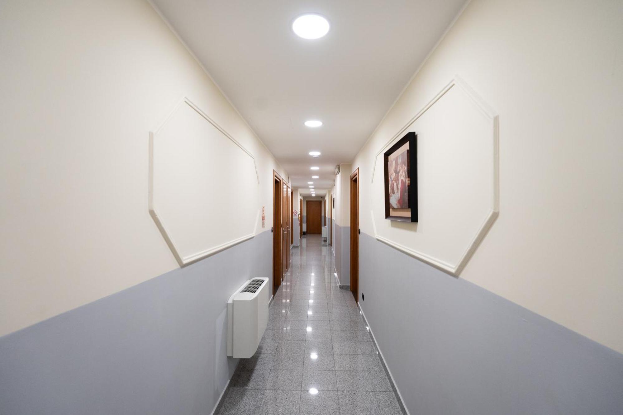 Hotel Residence Sestriere モンカリエーリ エクステリア 写真